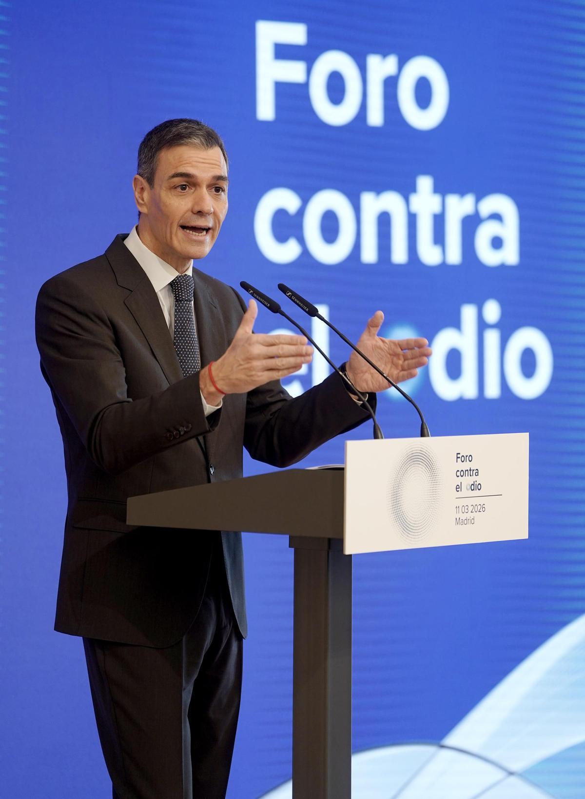 Pedro Sánchez, presidente del Gobierno, durante la inauguración del Foro contra el odio.