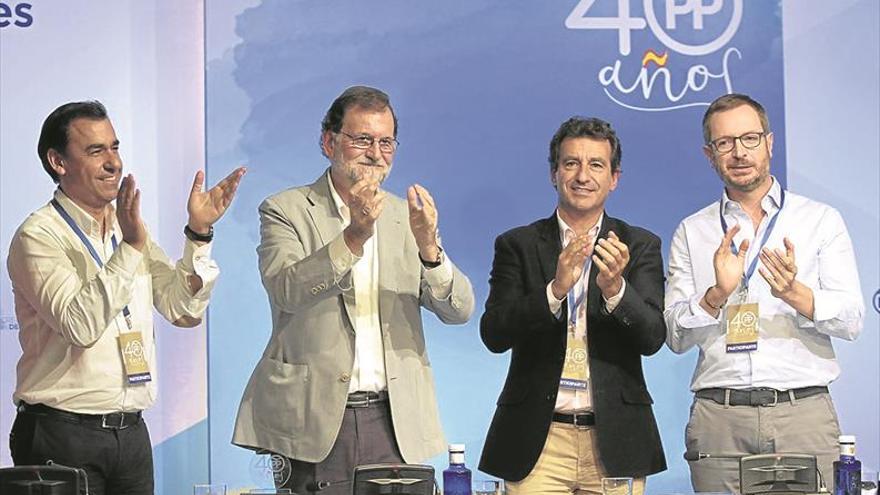 Rajoy da por muerto el 1-O y llama a Puigdemont a volver a la ley