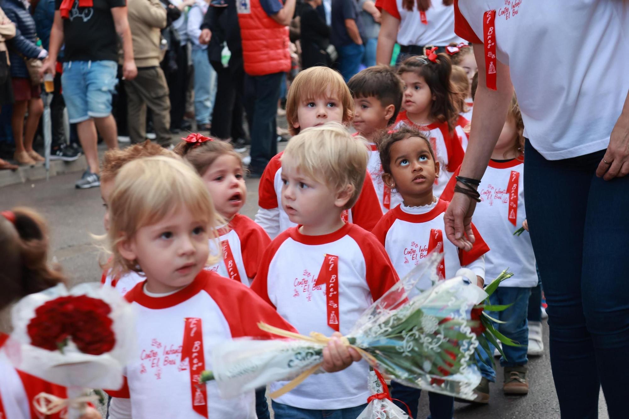 Galería de imágenes: Traslado y ofrenda de flores a Santa Quiteria en Almassora