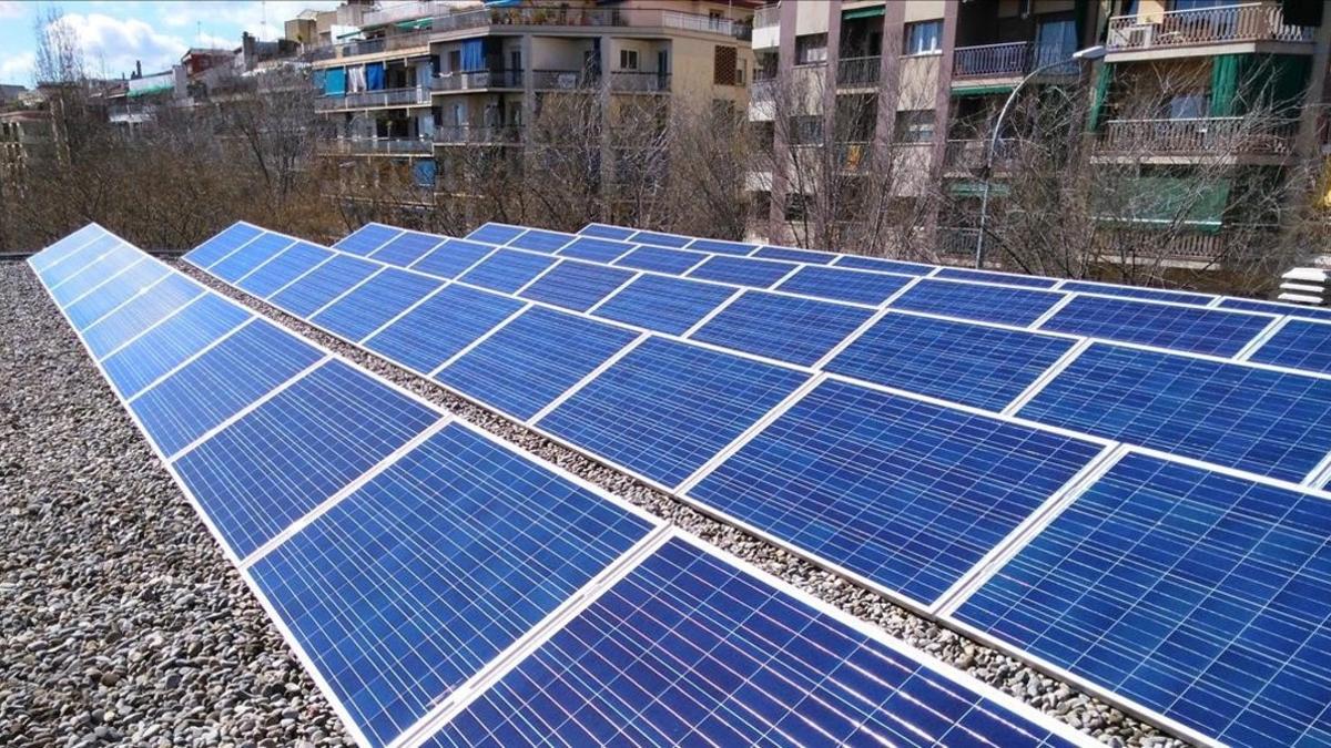 Ejemplo de rehabilitación energética en una azotea de la ciudad de Barcelona.