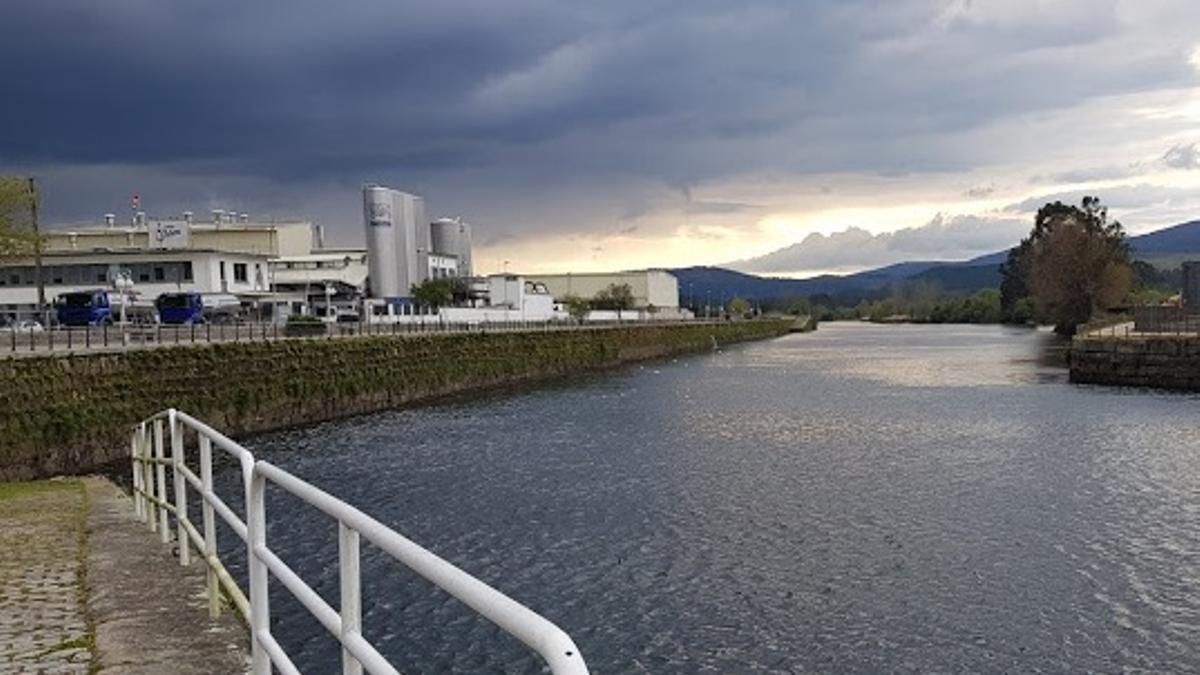 La factoría de Nestlé en Pontecesures.