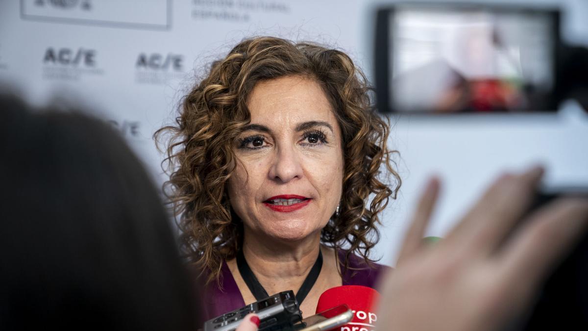 Un Autónomo Triunfa Frente a Hacienda: La Justicia Anula una Multa por Deducir Gastos de su Hogar