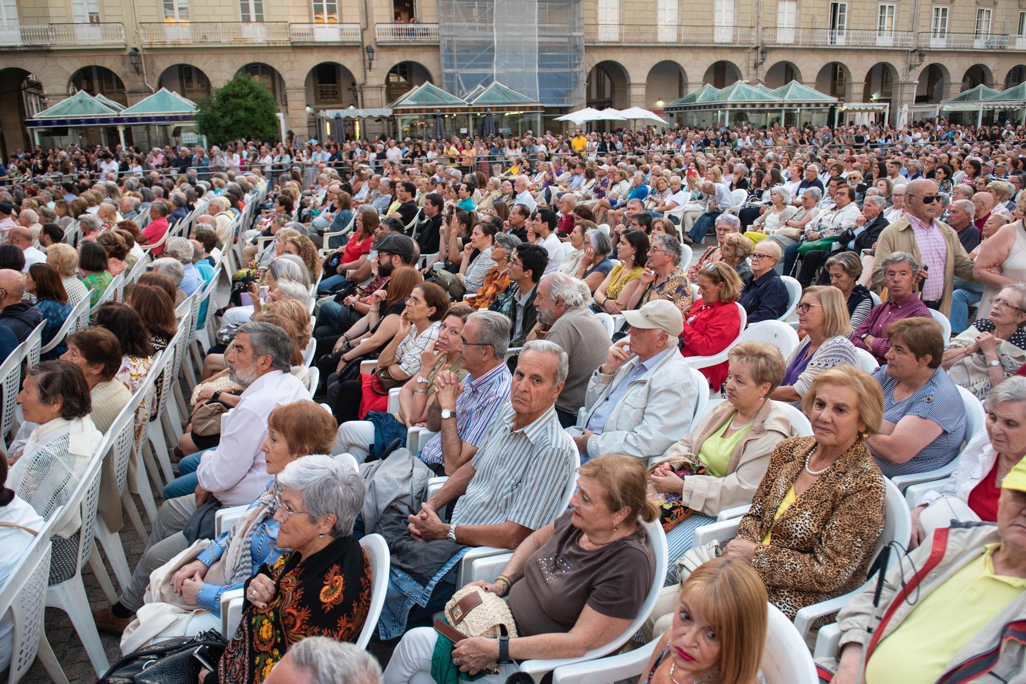 Estreno de ensueño para González-Monjas al frente de la Sinfónica