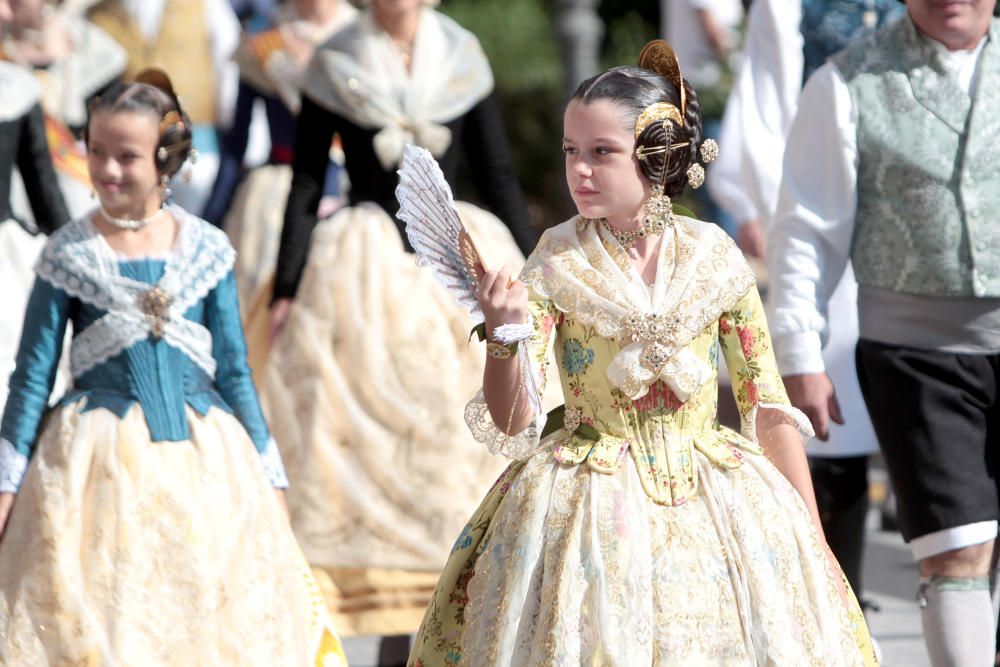 Homenaje a la Senyera de la agrupación de Fallas del Marítim