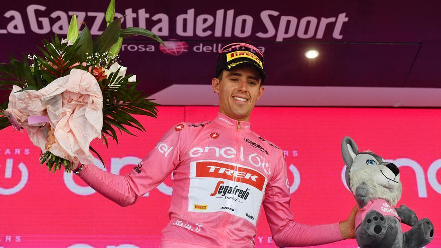 Juanpe aguanta de rosa y Landa entra en la lucha por el Giro