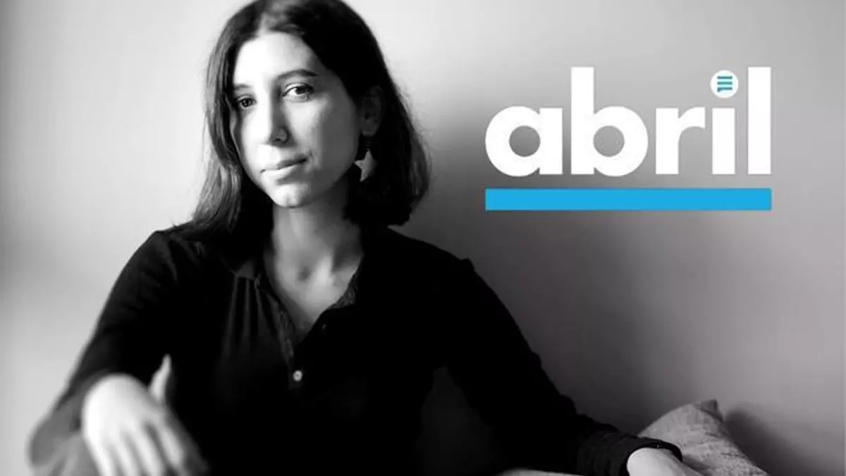Una entrevista con Julia Viejo y un perfil de Jhumpa Lahiri, en el nuevo número de abril