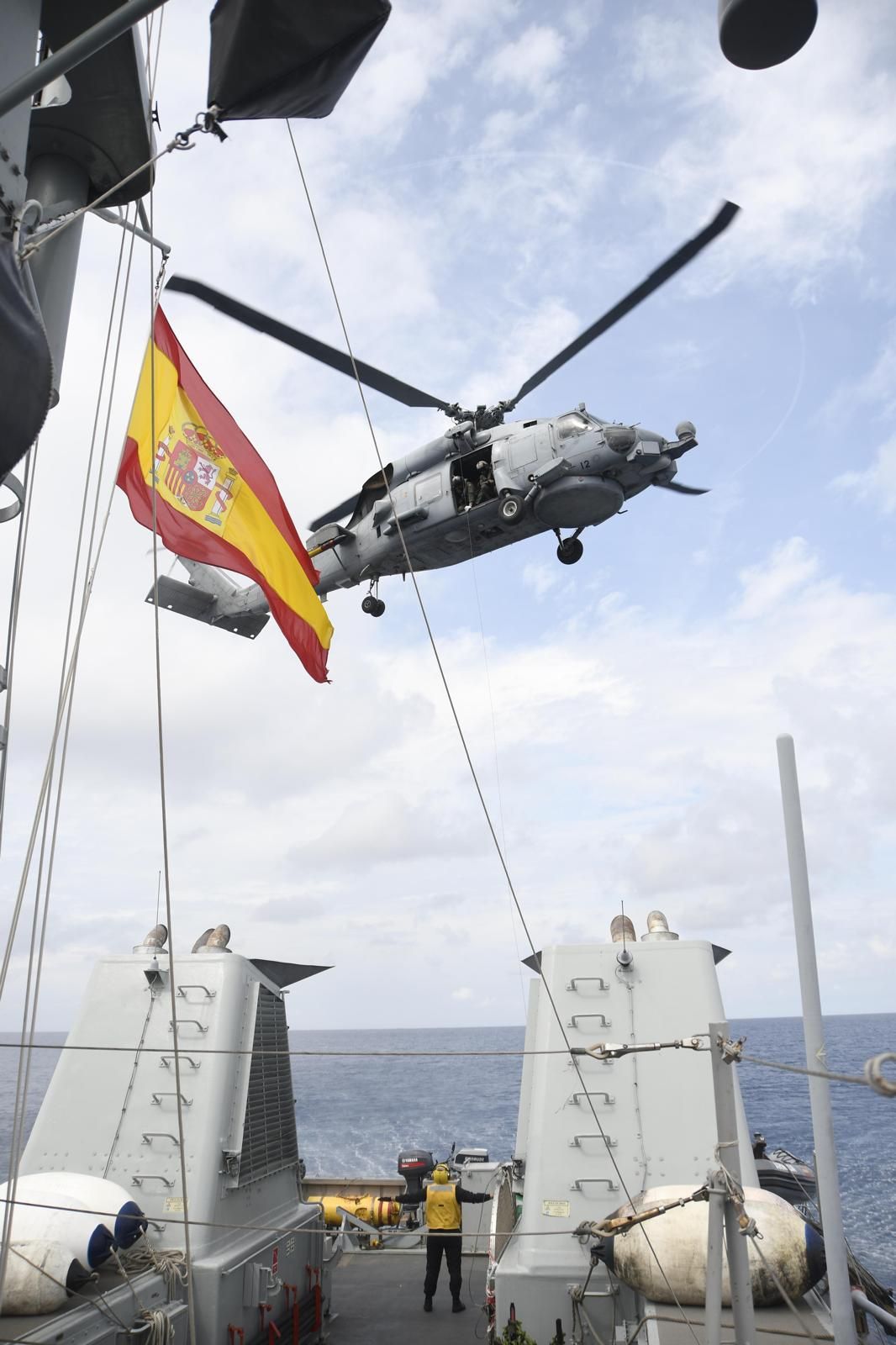 Llegada a Palma de los buques participantes en las maniobras ESP MINEX 25