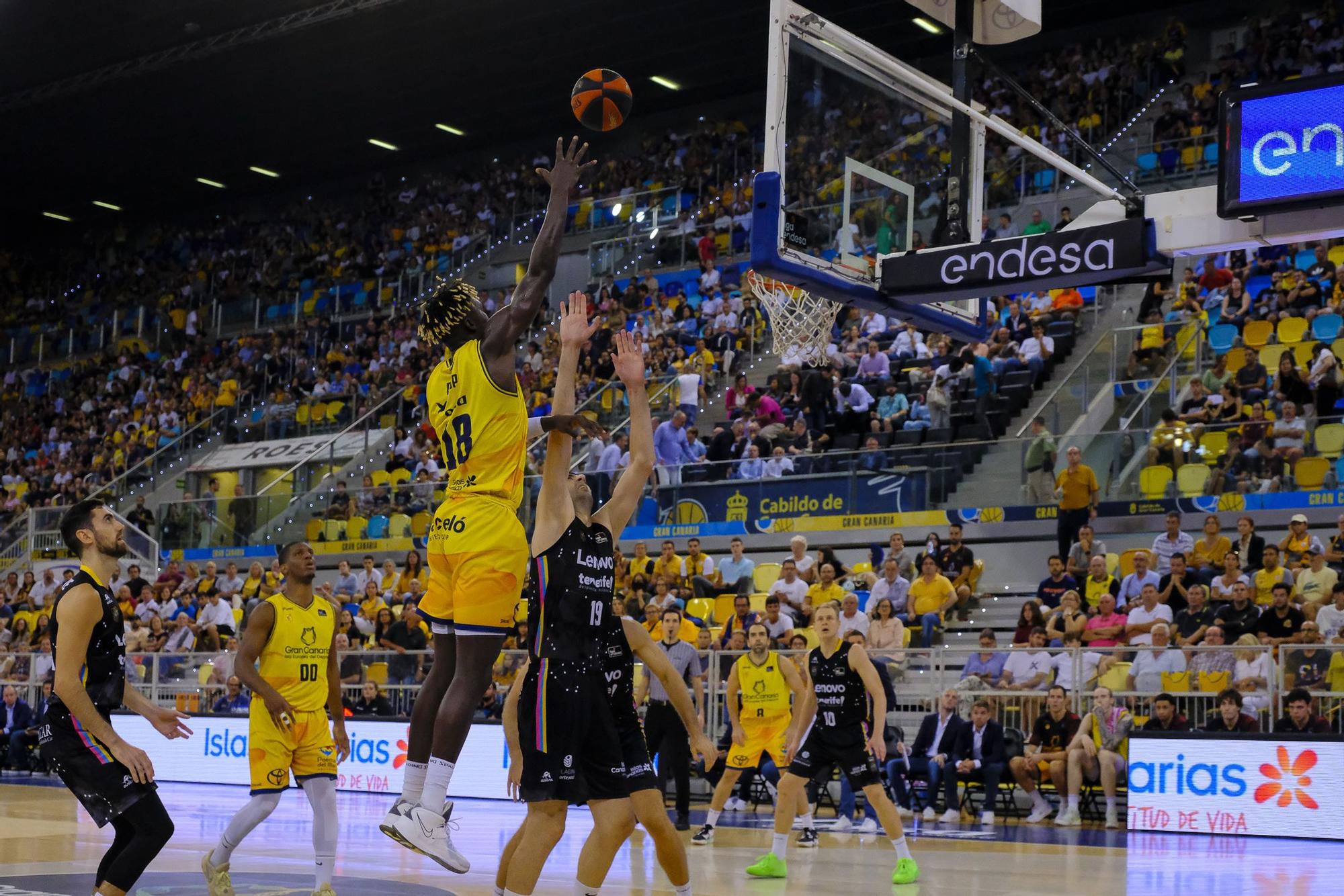 CB Gran Canaria-CB Canarias (70-86)