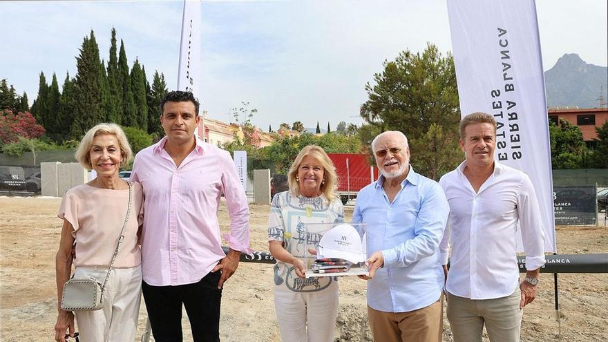 Colocan la primera piedra de 25 viviendas protegidas en Marbella