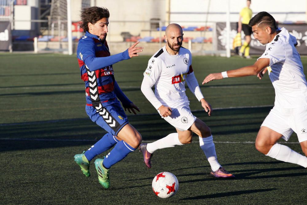 Les millors imatges del Llagostera - Hércules (0-1)