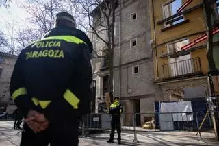 En imágenes | Así se encuentran los edificios de La Magdalena que fueron desalojados tras la aparición de grietas