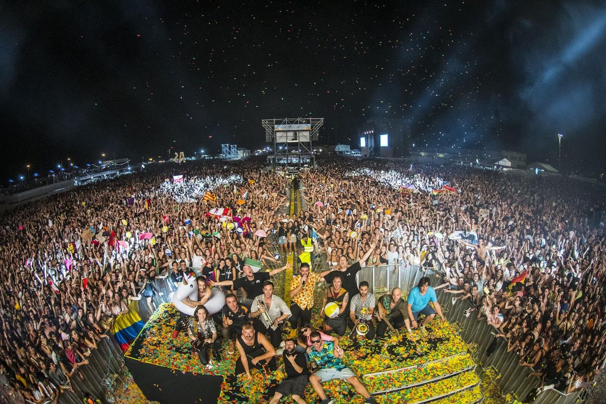 Imagen del último concierto que La Pegatina ofreció en el Arenal Sound.