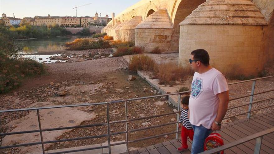 La falta de lluvia obliga a desembalsar en noviembre para ayudar al campo