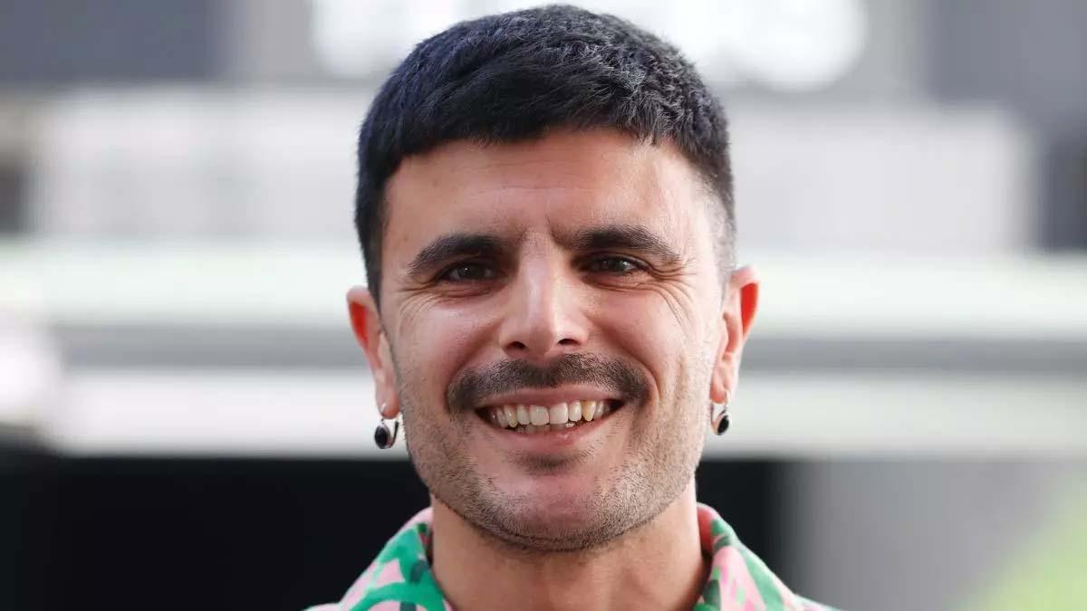 Rodrigo Cuevas vuelve a Galicia para dar un concierto en Pontevedra tras dar dos en Santiago la pasada Navidad.