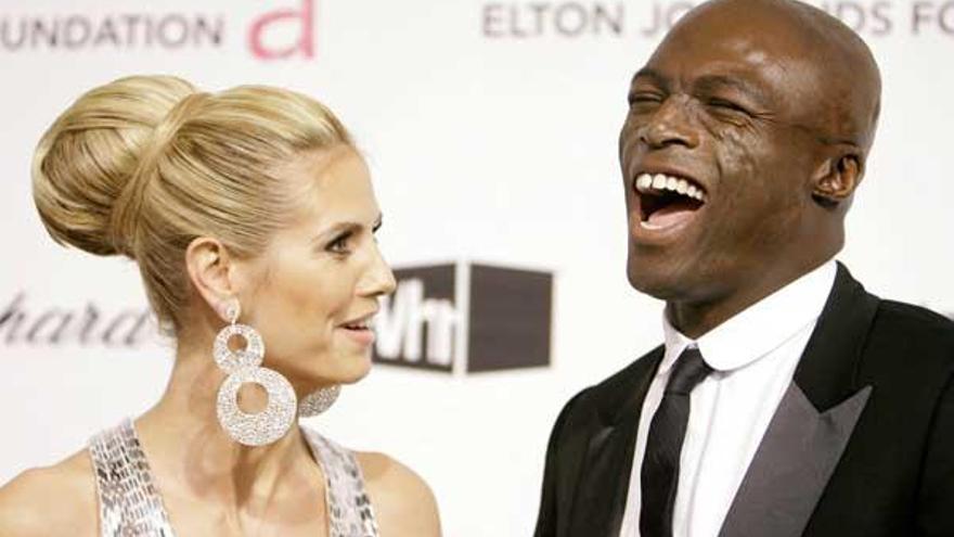 Heidi Klum junto a su pareja, el cantante Seal.