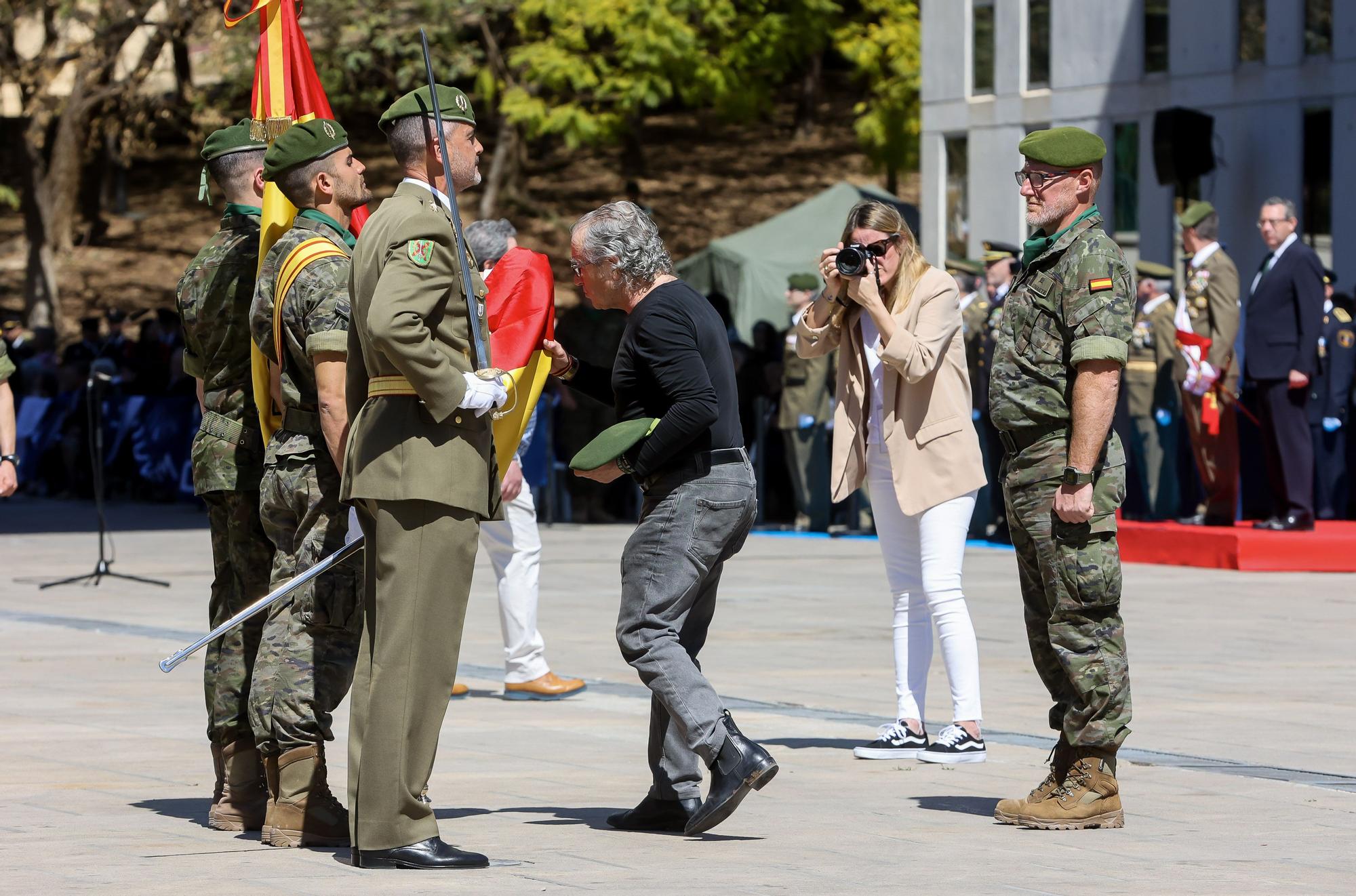 Jura de bandera para civiles en Benidorm