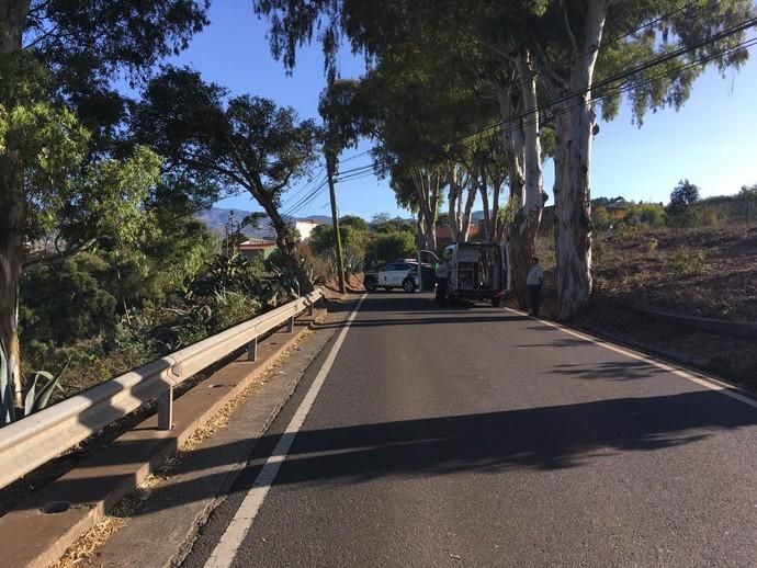 Un motorista muerto tras chocar con otro en Teror