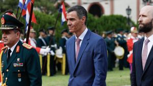 Sánchez y Peña abordan la necesidad de culminar ya el acuerdo UE-Mercosur
