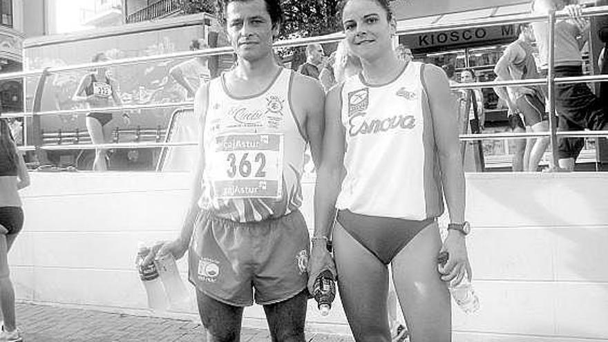 Fran López y Laura Rodríguez, ganadores de la VII Edición de la Carrera del Jurásico de Colunga.
