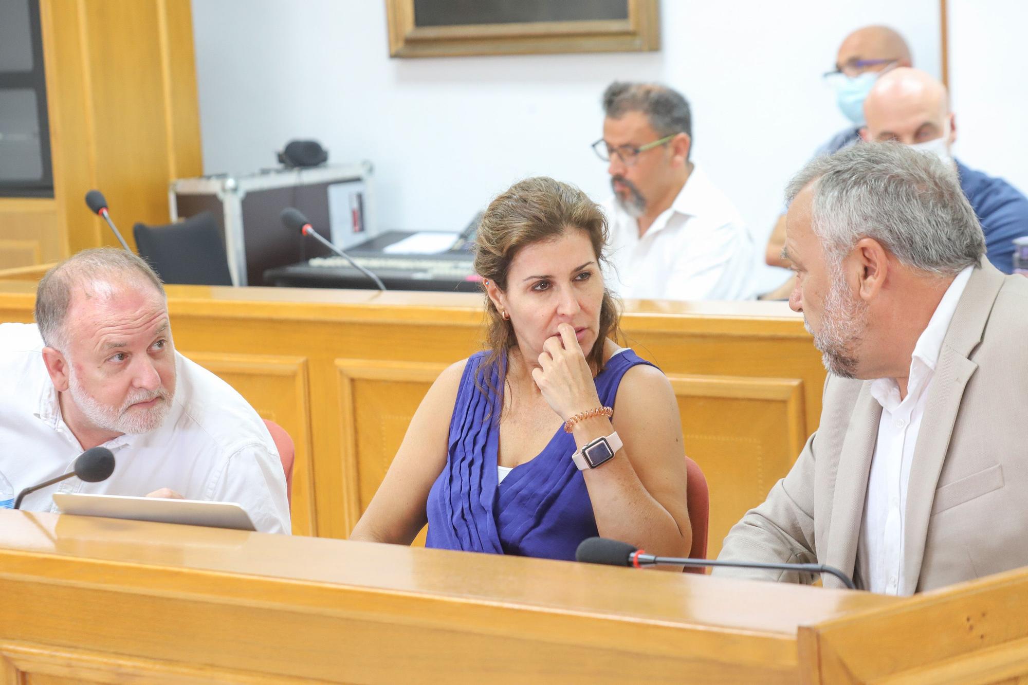 Protesta contra la ordenanza de convivencia en Torrevieja