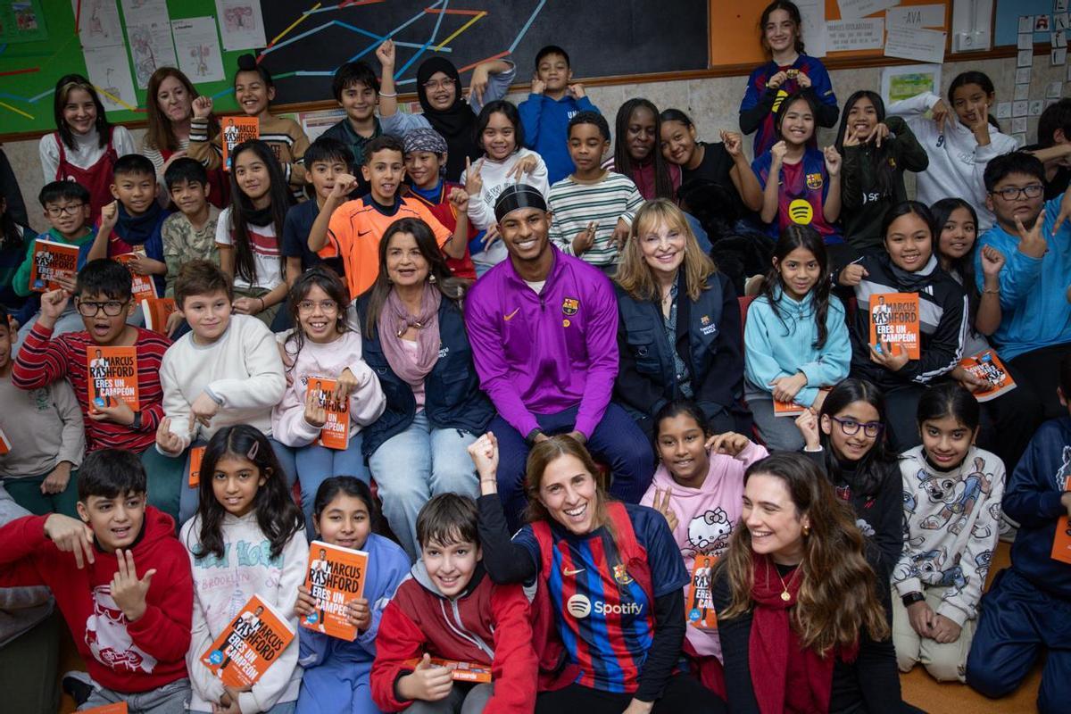 Rashford visits schools in Barcelona.