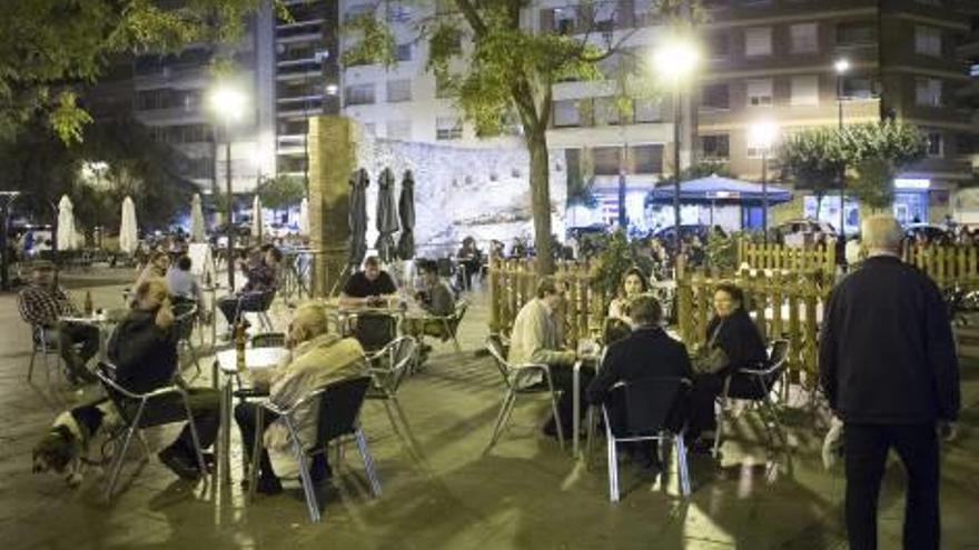 Ruido y urbanismo copan las quejas de los vecinos de Castelló, que protestan poco