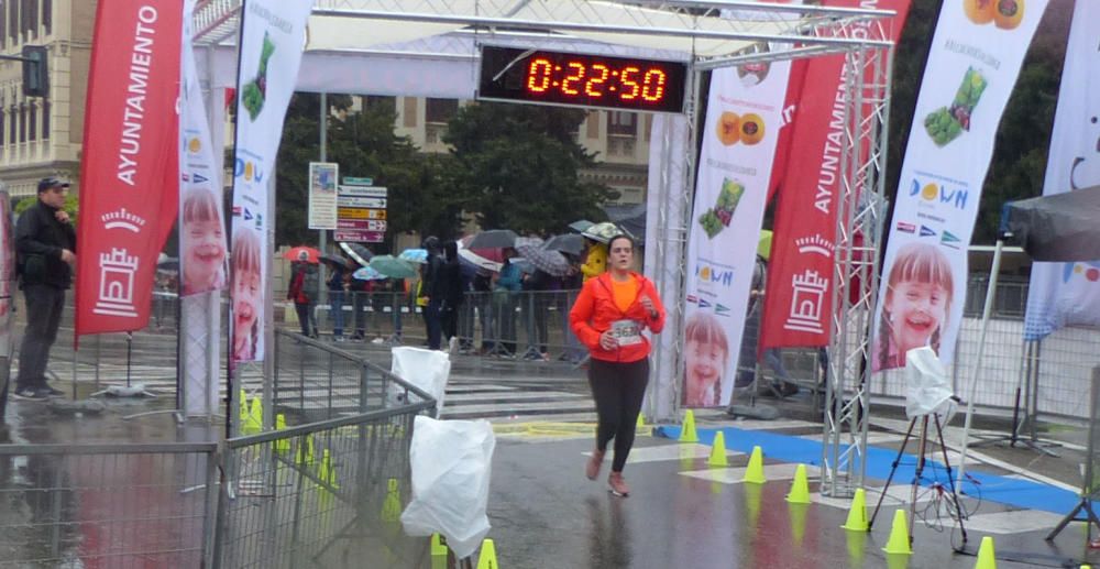 Llegada IV Carrera de la Mujer en Murcia (II)