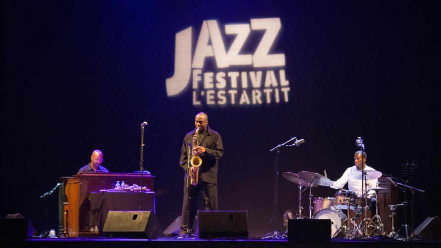 El concert del saxofonista James Carter va servir per tancar la tercera edició del Jazz Festival · ACN
