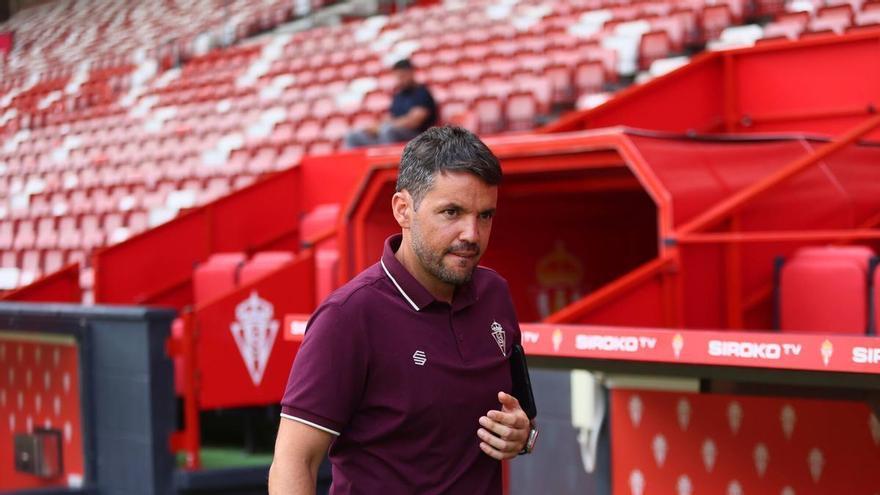 Nicolás Larcamón, sobre los fichajes que espera el Sporting: "Hay negociaciones que siento que van a llegar a buen puerto en breves"