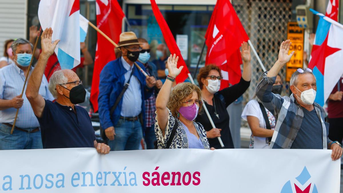 La concentración organizada por la CIG en Vilagarcía.