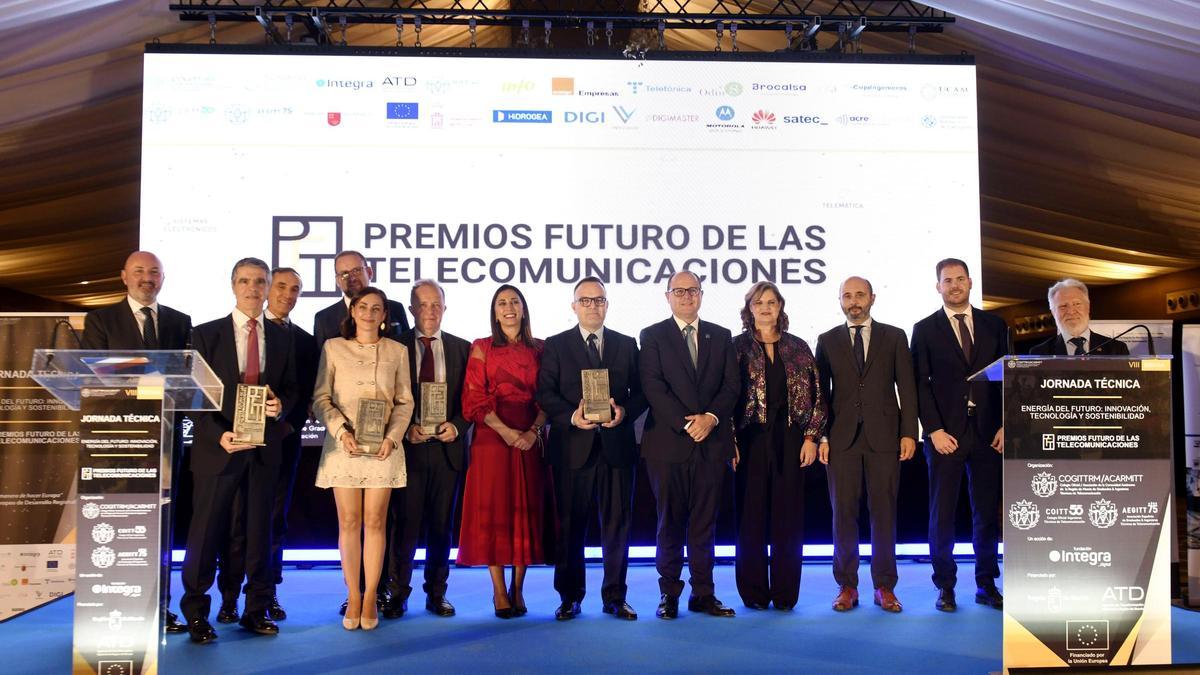 Premiados y entregadores de la gala.