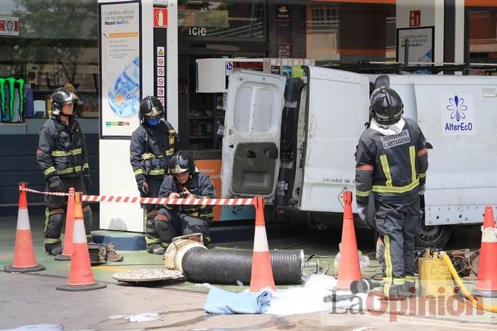 Explosión en una gasolinera de Cartagena