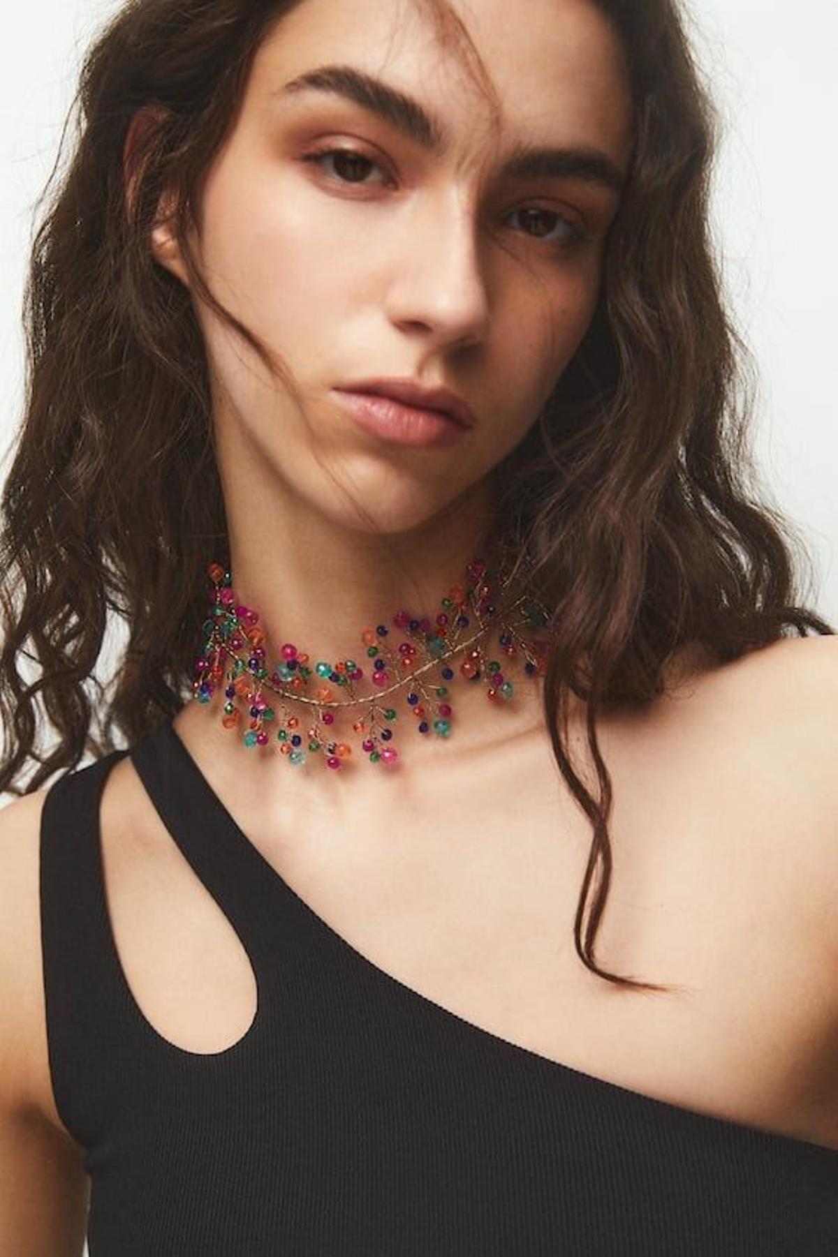 Choker abalorios de Pull and Bear