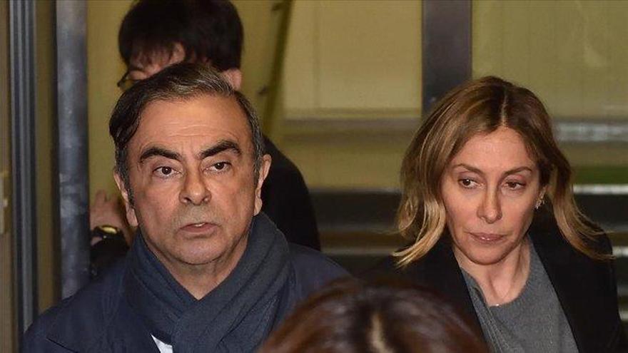 La fiscalía de Tokio emite una orden de arresto contra la mujer de Ghosn