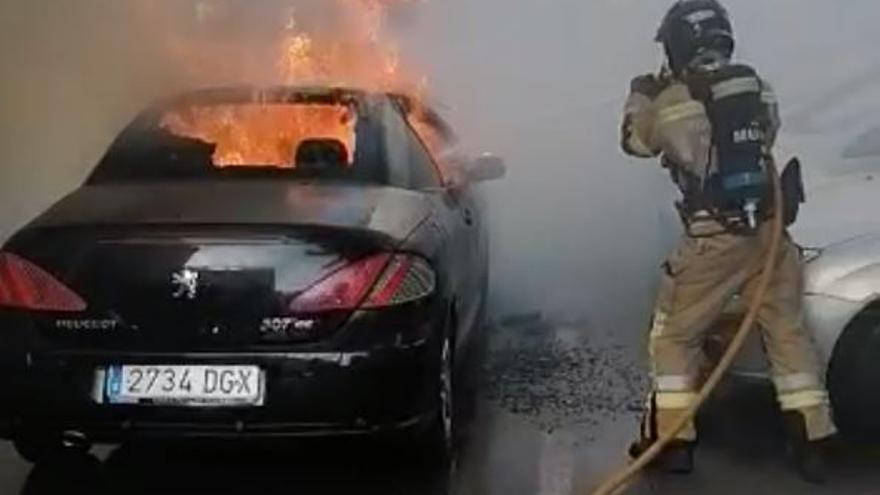 Un accidente en Murcia deja una gran columna de humo negro