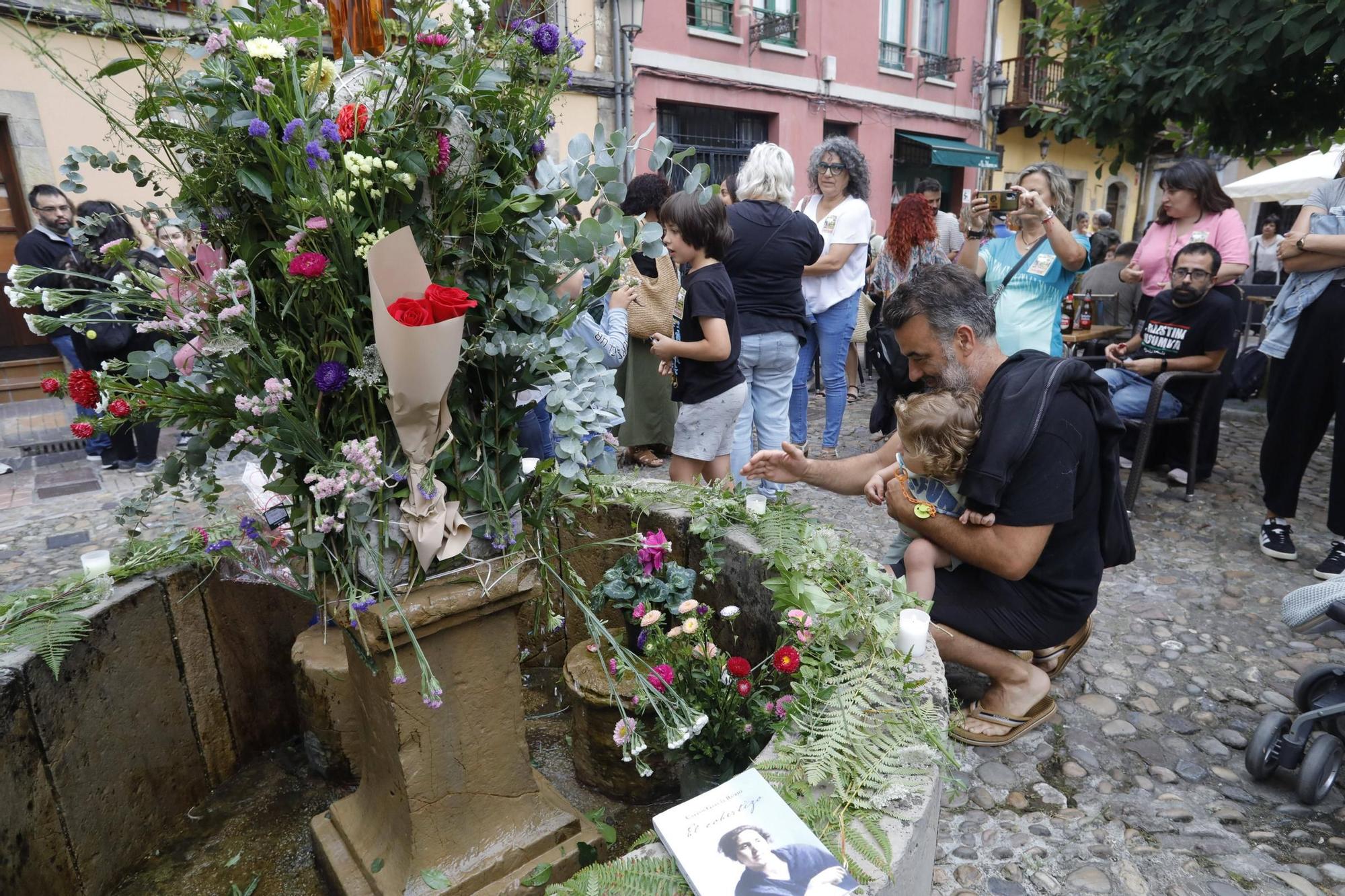 Así fue la despedida y el homenaje de amigos y clientes del Cafetón en Avilés a sus dueños, muertos en León