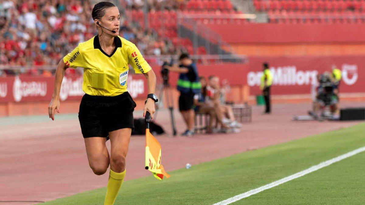 Porras da el salto al fútbol internacional