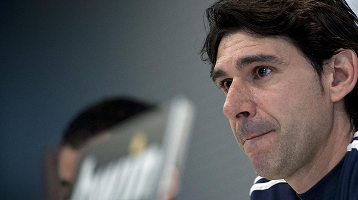 L’ajudant de Mourinho diu que el tècnic portuguès només pensa en el futur del Madrid i en el pròxim partit.