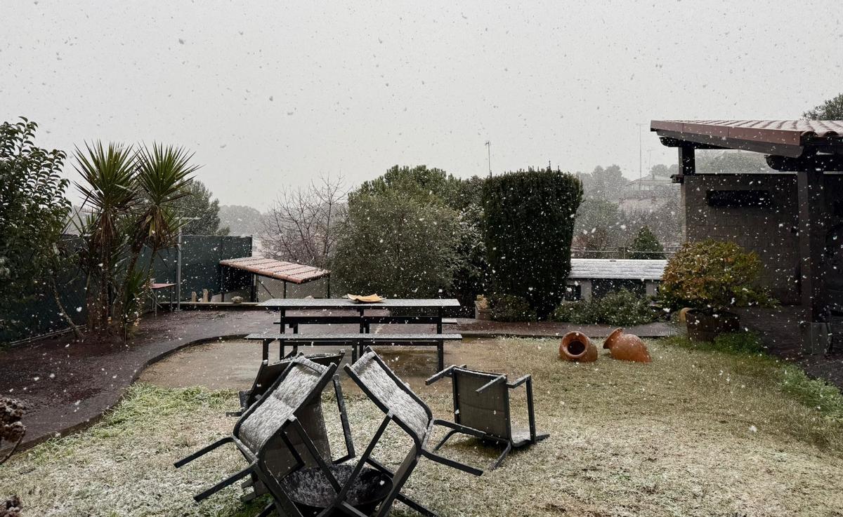 Nevant a El Serrat, a Castellnou de Bages