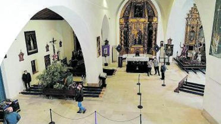 Interior de la iglesia en la que se han llevado a cabo mejoras. | M. J. C.