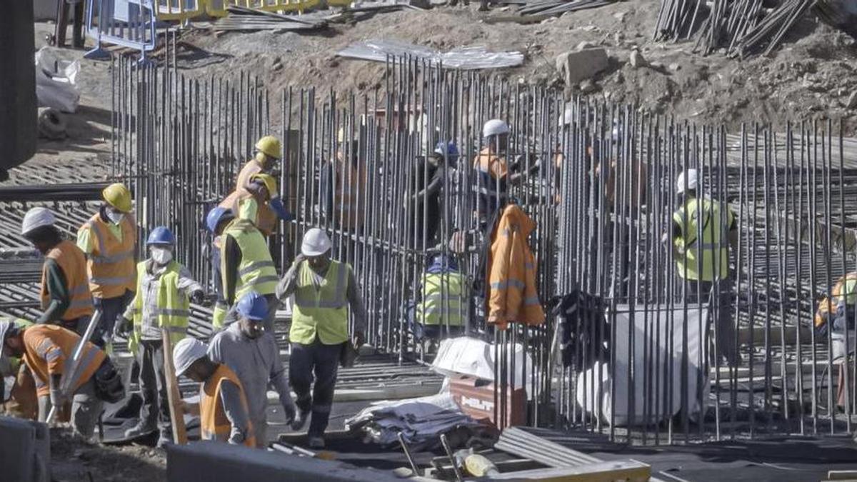 Treballadors en una obra