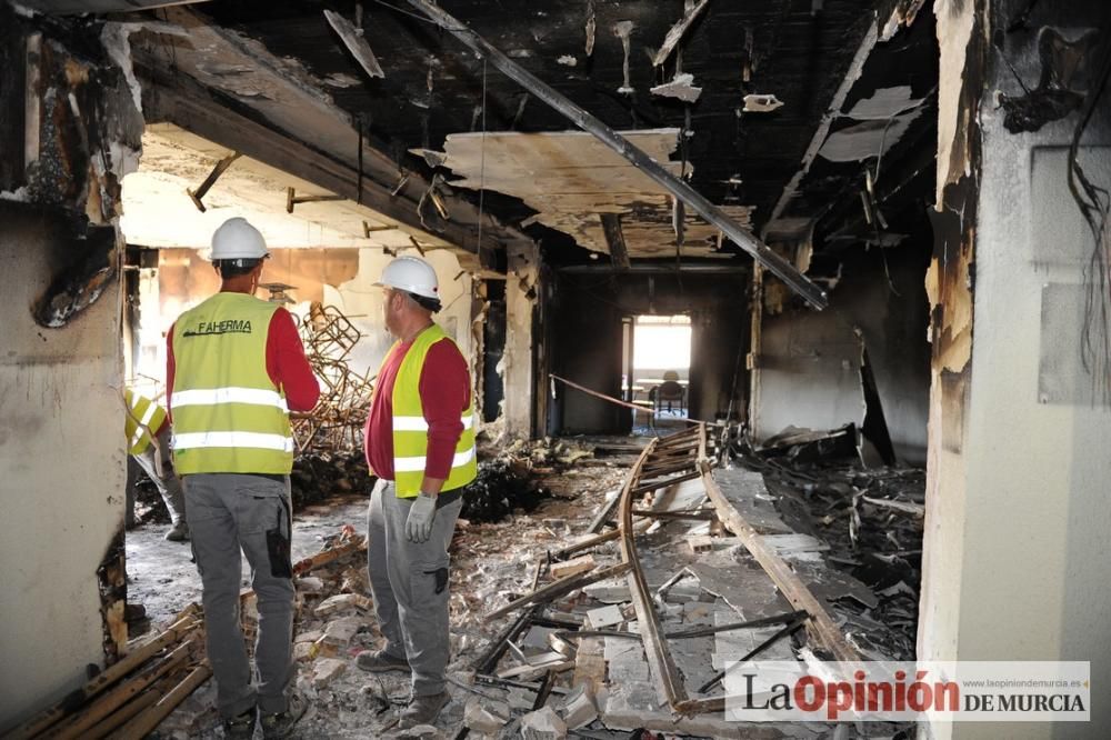 Jesuitinas abre sus puertas después del incendio