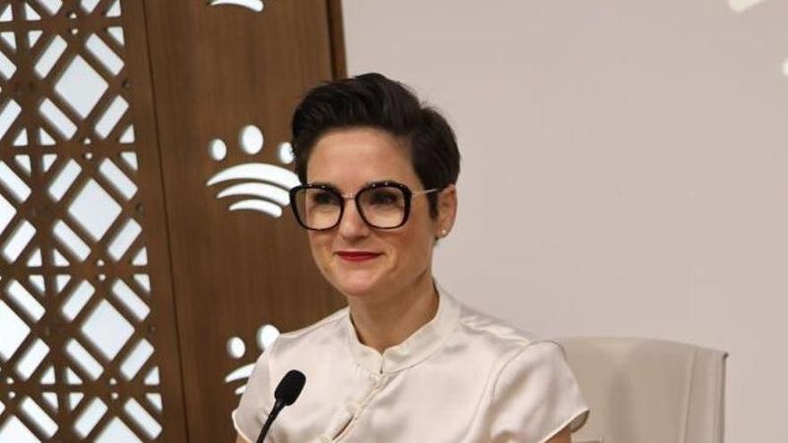 La presidenta de la diputación toma hoy 'Un café en La Crónica de Badajoz'