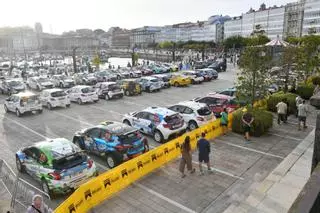 El Terra de Galicia ya rueda sobre el asfalto de A Coruña