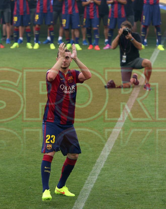 Aquí tienes las mejores fotografías de la presentación del primer equipo ante la afición culé en el Gamper