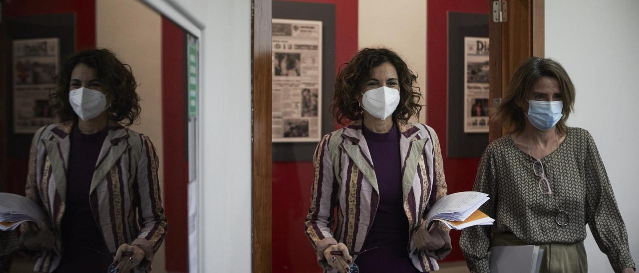 Una imagen de María Jesús Montero durante la rueda de prensa.