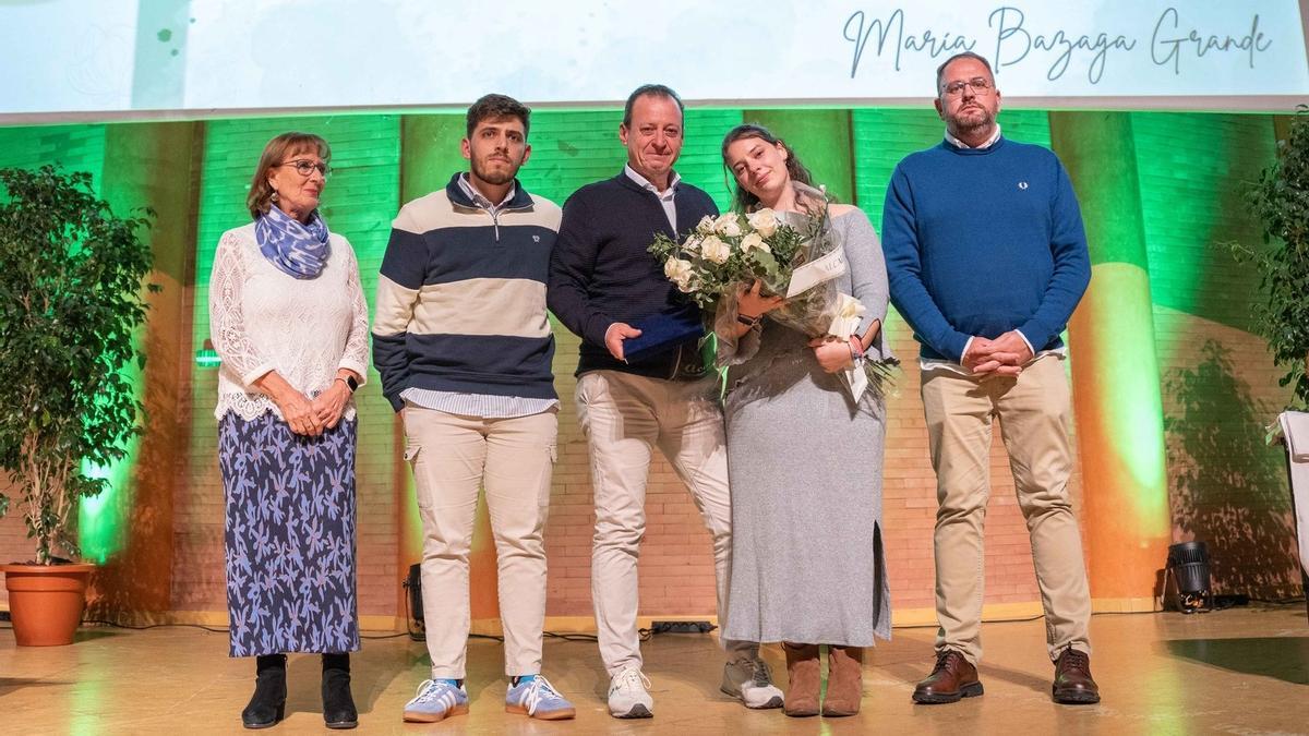 La capital extremeña dedicó un emotivo homenaje a María Bazaga.