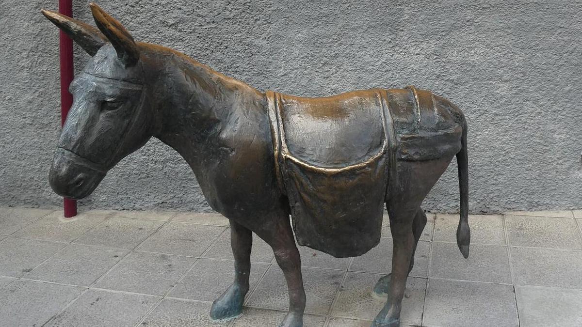 Escultura burro de Agüimes