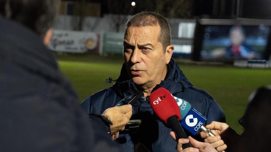 Álvarez Tomé, entrenador del CD Villaralbo: &quot;Tuvimos capacidad de reacción que yo creo que es lo más importante”