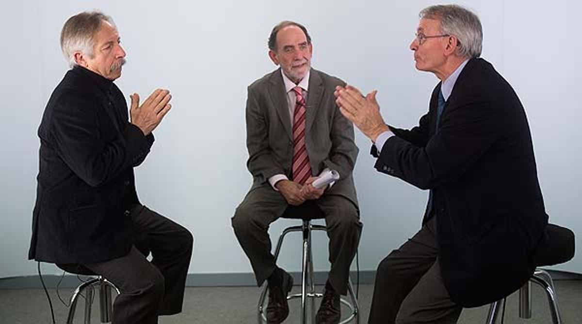 Els experts en economia Josep Oliver i Antón Costas reflexionen sobre la situació econòmica el 2013 i comenten les perspectives per al 2014 en un debat moderat per Josep-Maria Ureta.